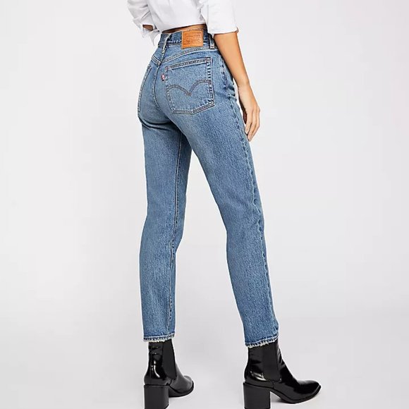 Levi's Denim - Levi’s wedgie straight jeans Size 26